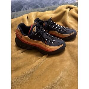 Nike Air Max 95 Raygun 'Black Kumquat' Men's Size 7 [DC9412-001]